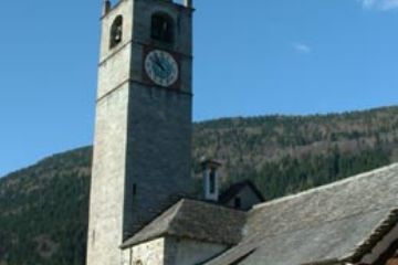 Chiesa Parrocchiale di San Gaudenzio - Vista Campanile