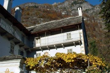 Frazione Croveo - Case